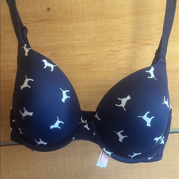 Victoria's Secret Other - Victoria's Secret PINK Dog Print Wear Everywhere T-Shirt Bra